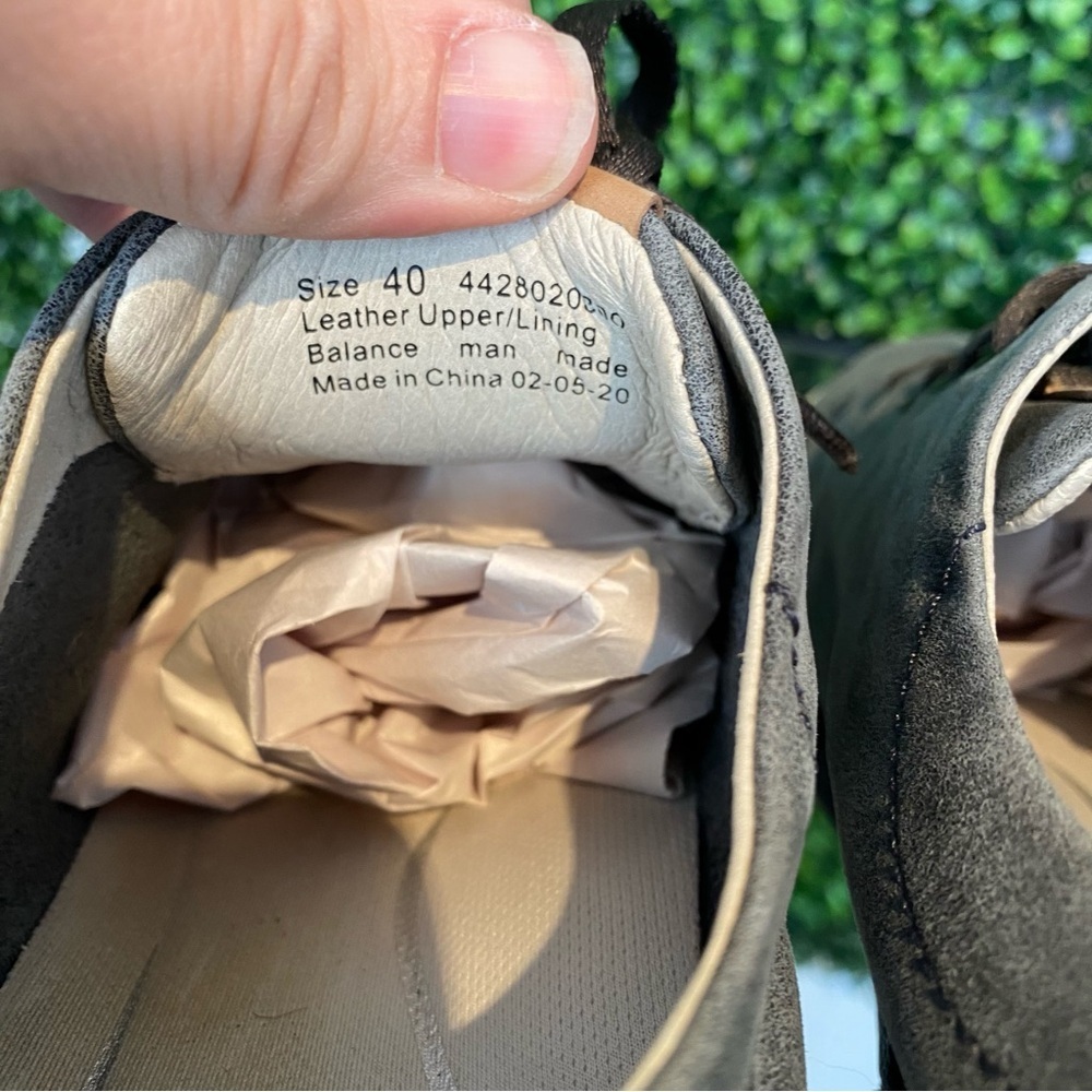 D22 Dansko Renae Sneakers - Picture 11 of 12